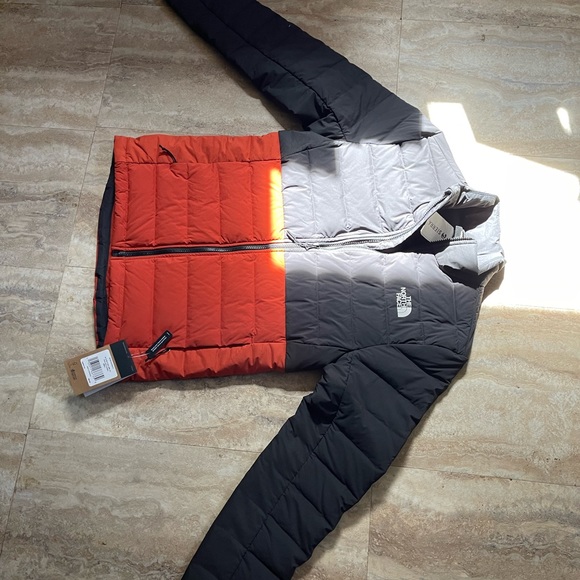 The North Face Men's S Belleview Stretch Down Jacket - Picture 2 of 5